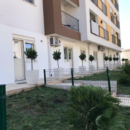 Helada Apartments Tivat Buitenkant foto