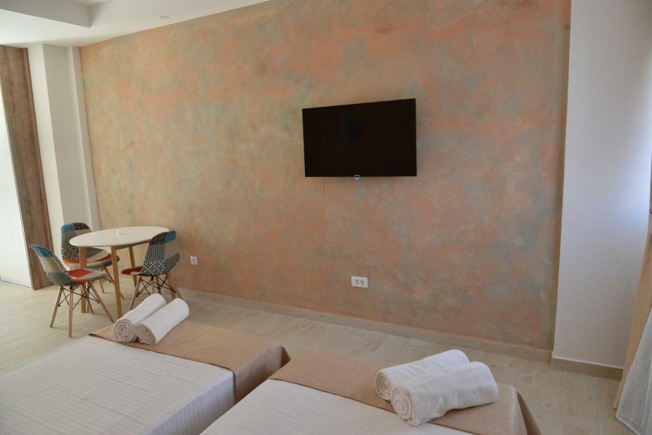 Helada Apartments Tivat Buitenkant foto