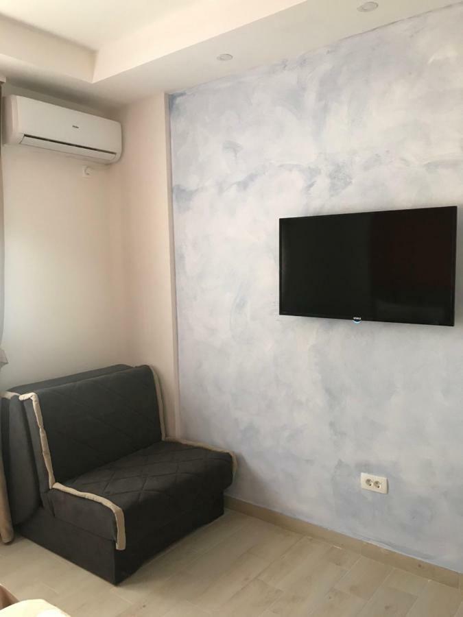 Helada Apartments Tivat Buitenkant foto