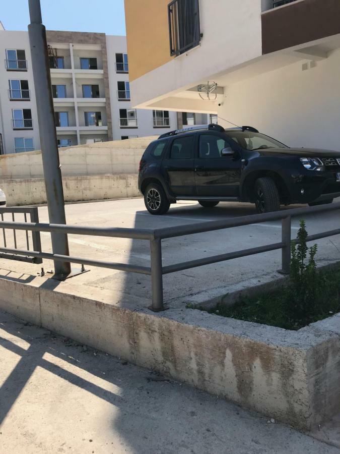 Helada Apartments Tivat Buitenkant foto